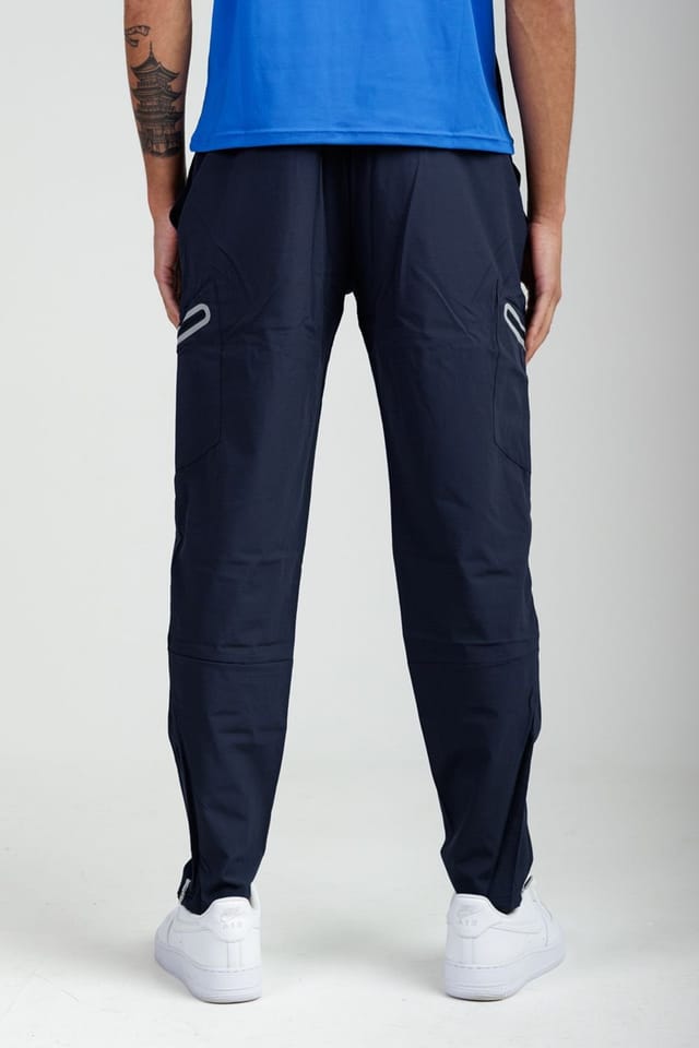 Foray Foray Men's Regular Fit Panelled Technical Joggers in Navy - 2