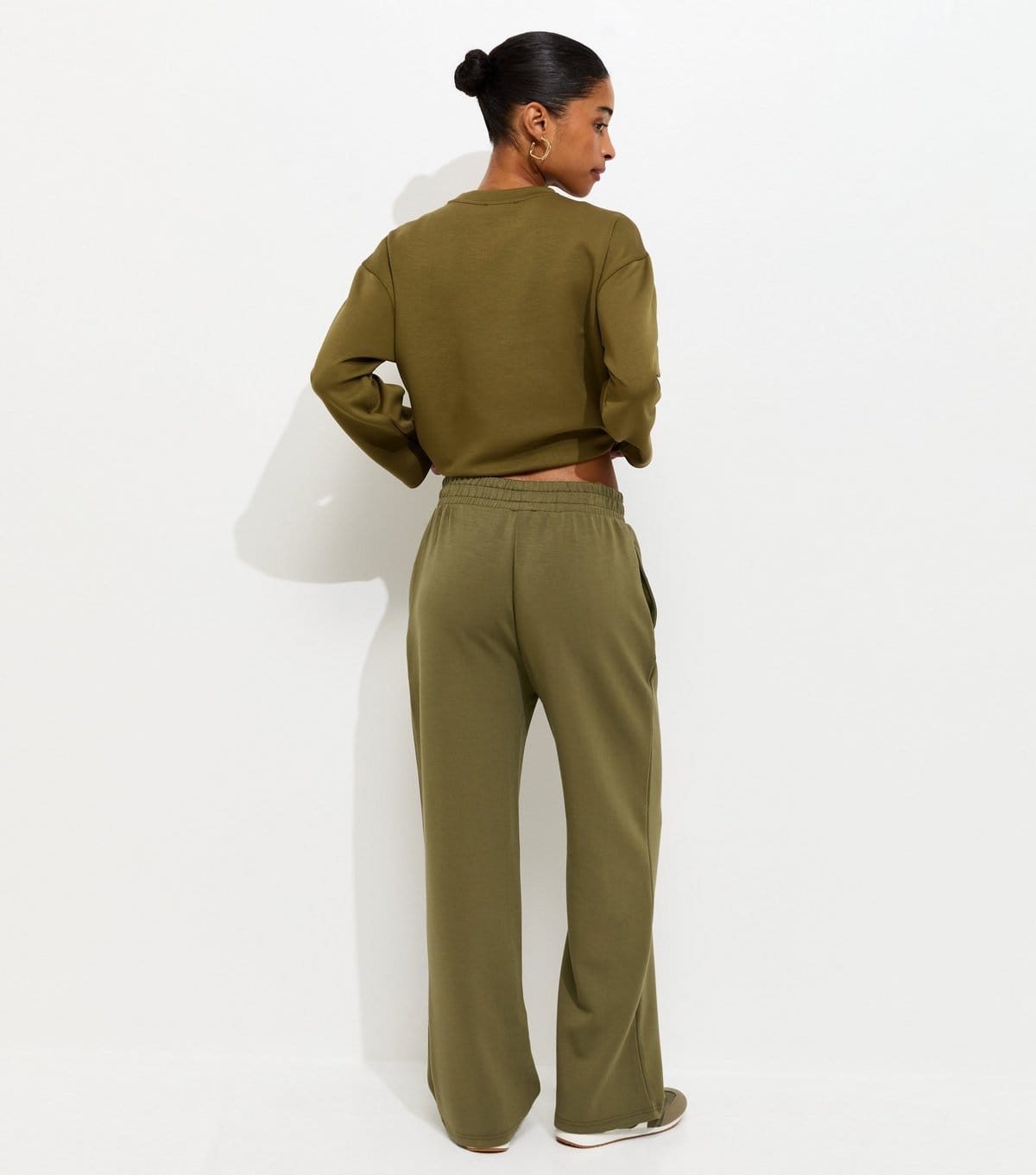 New Look Women's Premium Light Khaki Jersey Wide Leg Joggers New Look - 4