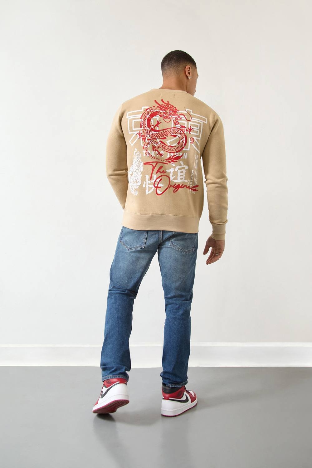 LONDON ATTITUDE LONDON ATTITUDE Men's Tokyo Dragon Crewneck Regular Fit Sweatshirt in Sand in Beige - 2
