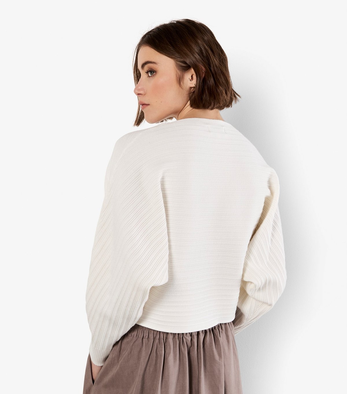 Apricot Women's White Ribbed Batwing Jumper Apricot New Look - 3