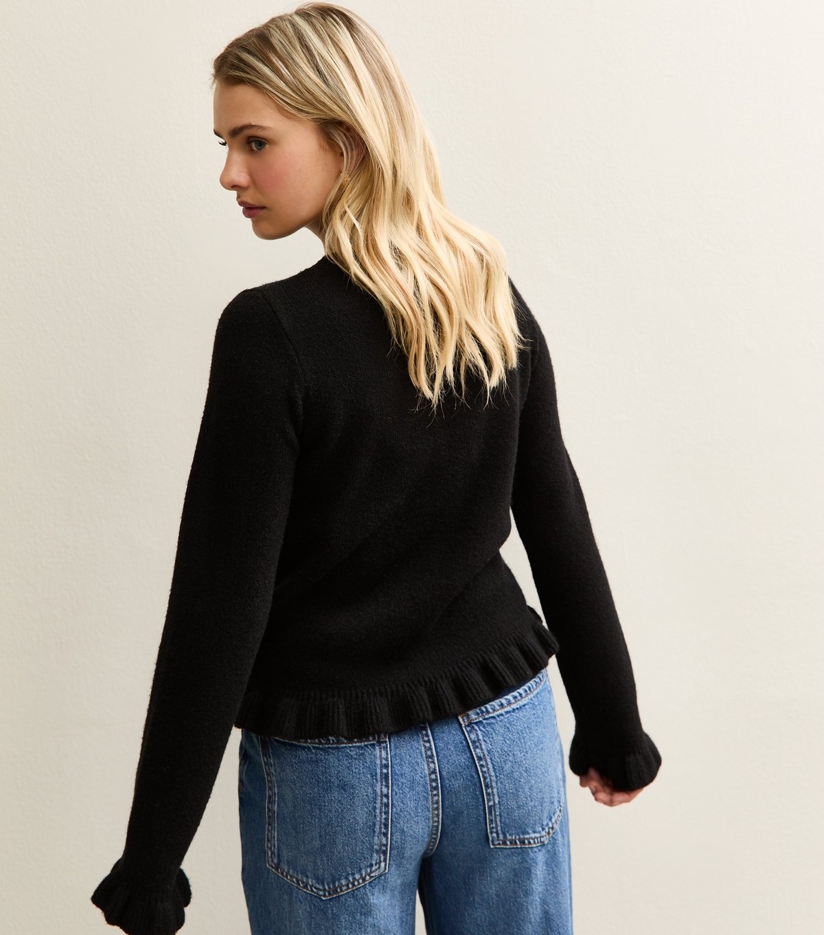 New Look Women's Black Frill Trim Crew Neck Jumper New Look - 4