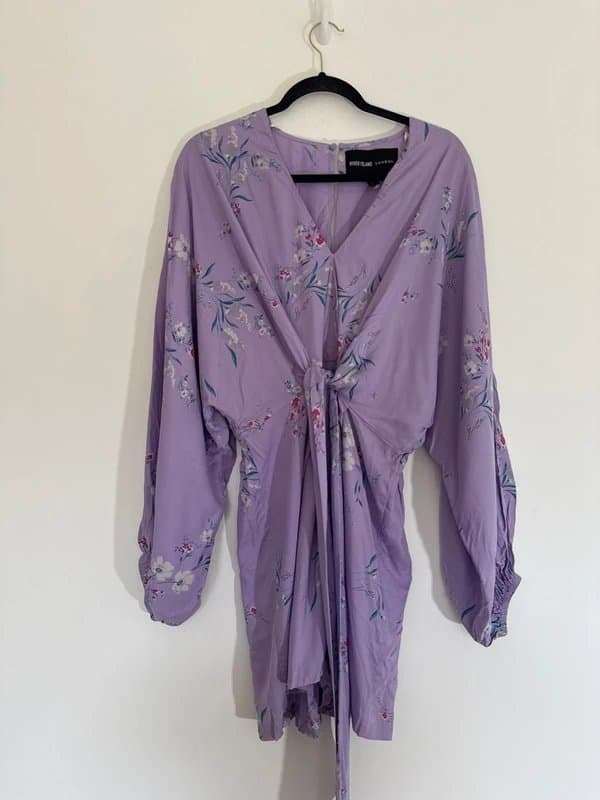 River Island NEW (no tag) River island Lilac Purple Floral Playsuit size uk 12