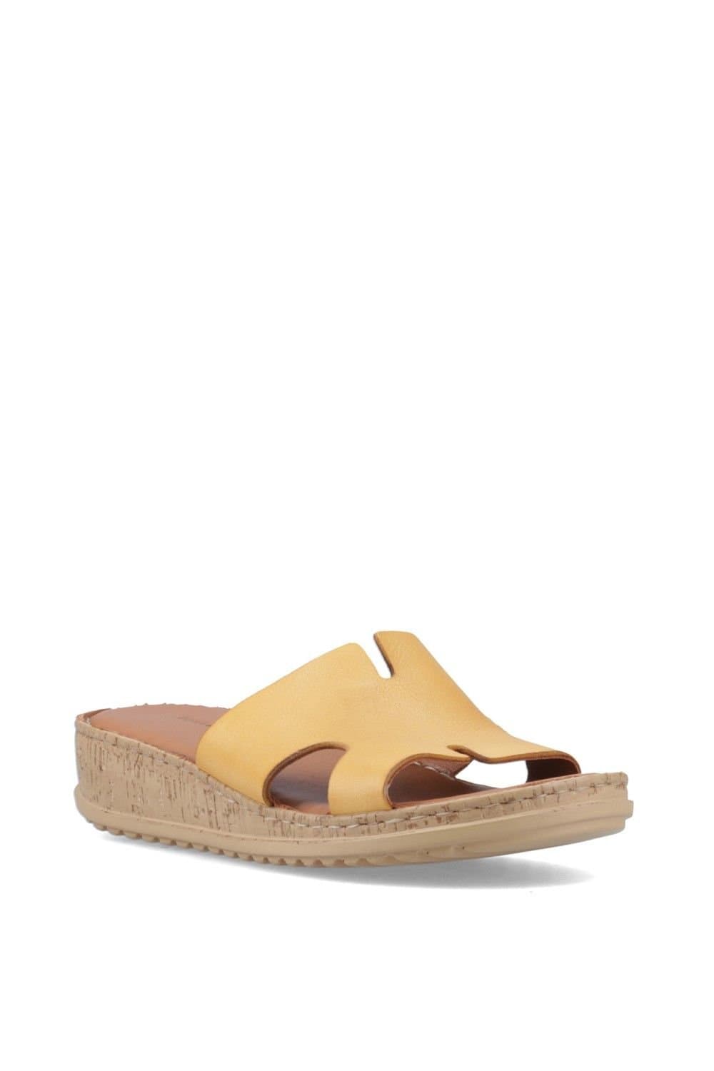 Hush Puppies Hush Puppies Women's Eloise Mule Sandal in Mustard