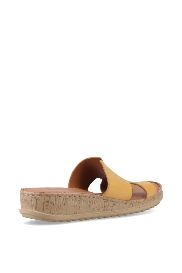 Hush Puppies Hush Puppies Women's Eloise Mule Sandal in Mustard - 2