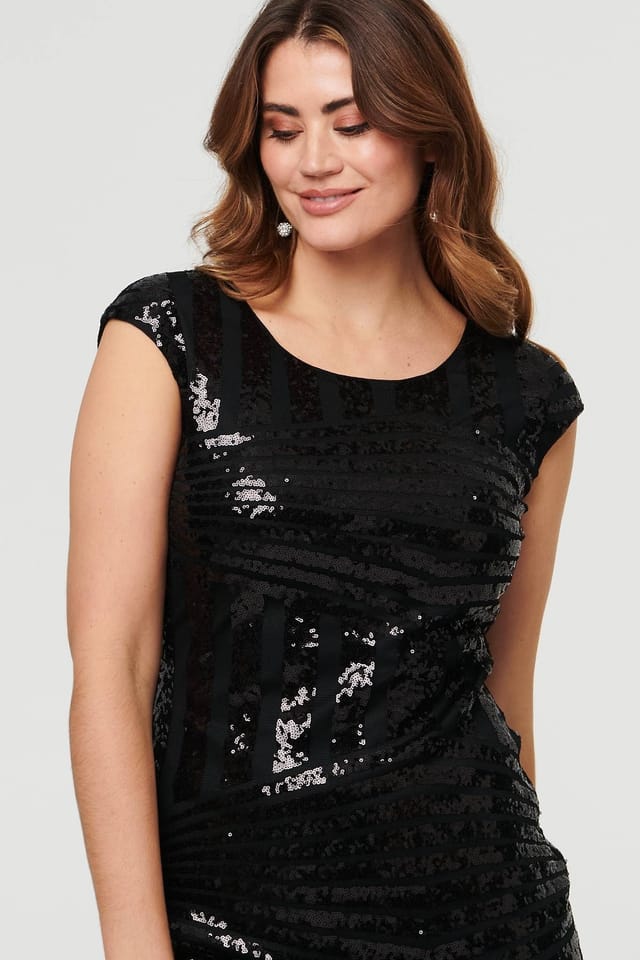 Izabel London Izabel London Women's Sequin Embellished Fringed Midi Dress in Black - 2