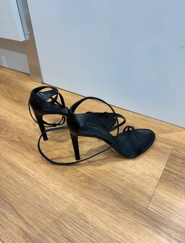 Giuseppe Zanotti Giuseppe Zanotti Black Strappy Stiletto Sandals Heels EU 40
