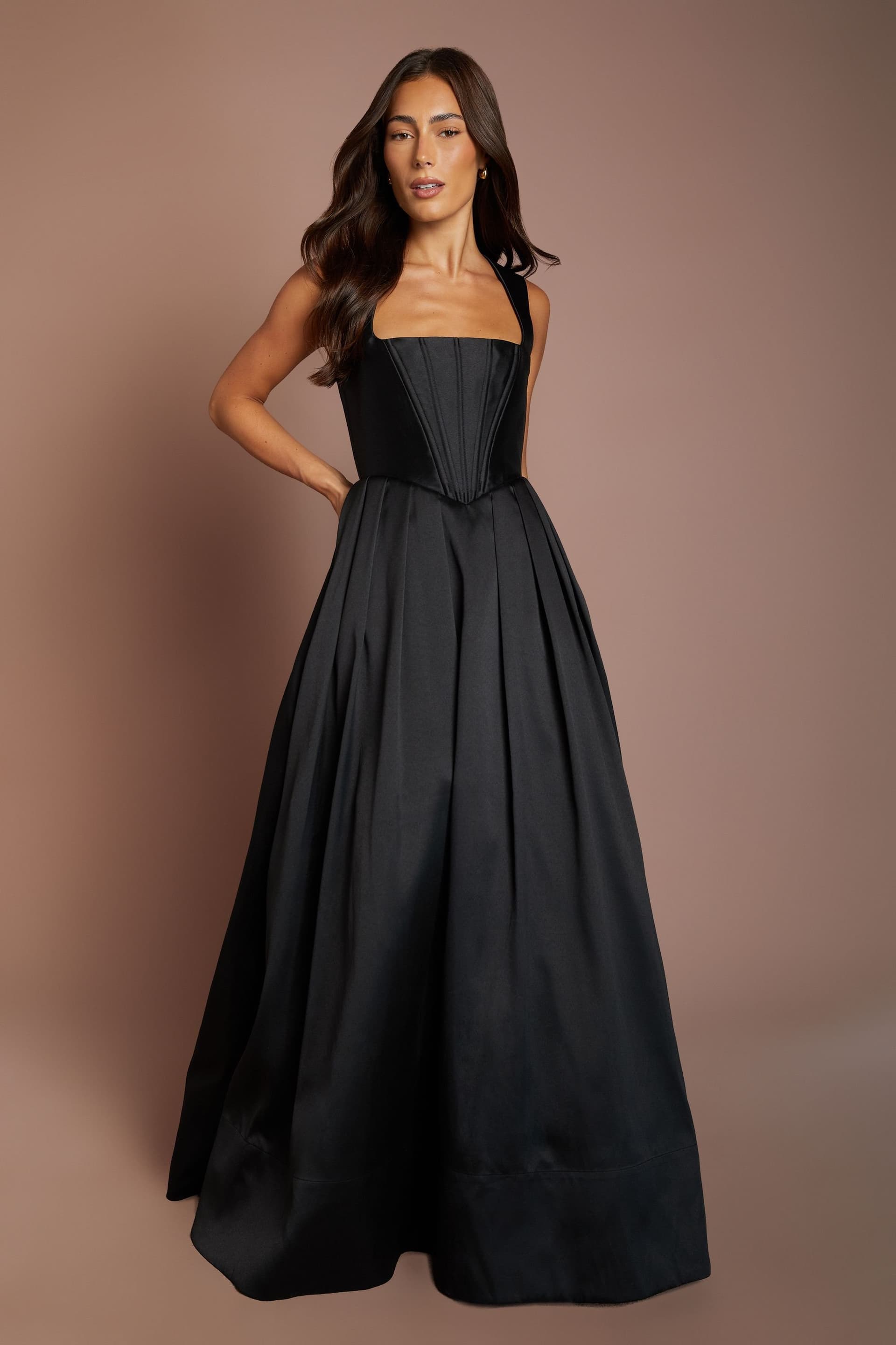 Coast Coast Women's Corset Bodice Full Skirt Maxi Dress in Black