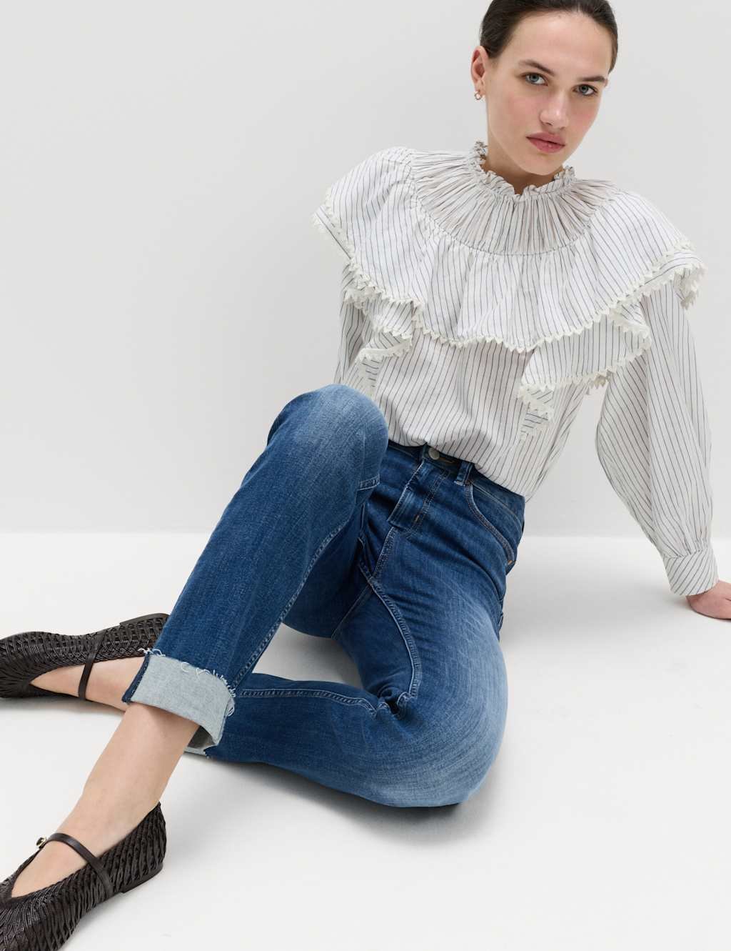 Marks & Spencer M&S Harper Supersoft High Waisted Jeans Medium Indigo - 4