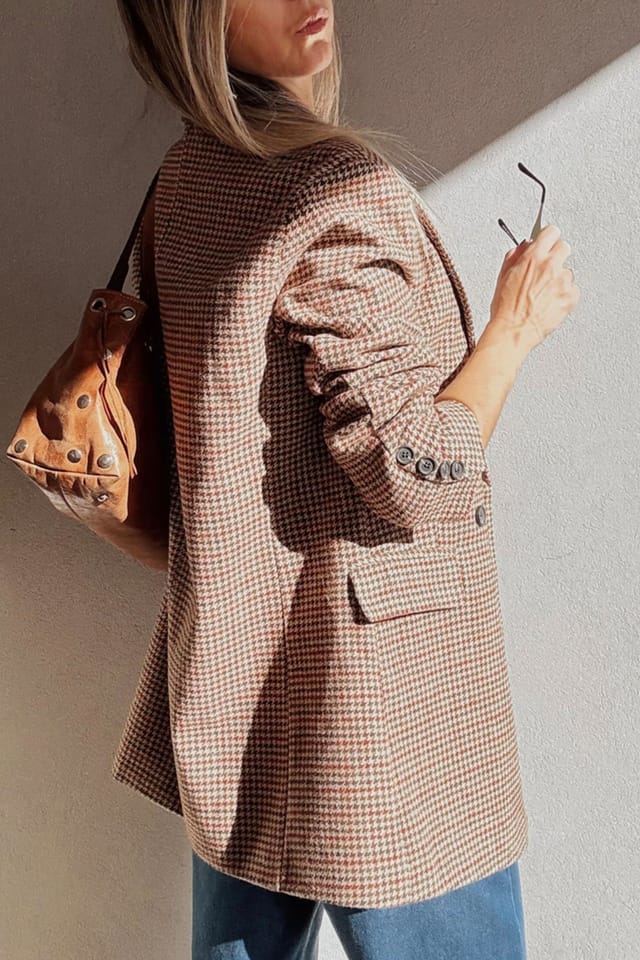 Everyday The Label Everyday The Label Women's Elegant Houndstooth Patterned Classic Blazer For Sophisticated Style in Brown - 2