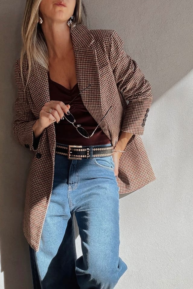 Everyday The Label Everyday The Label Women's Elegant Houndstooth Patterned Classic Blazer For Sophisticated Style in Brown - 3