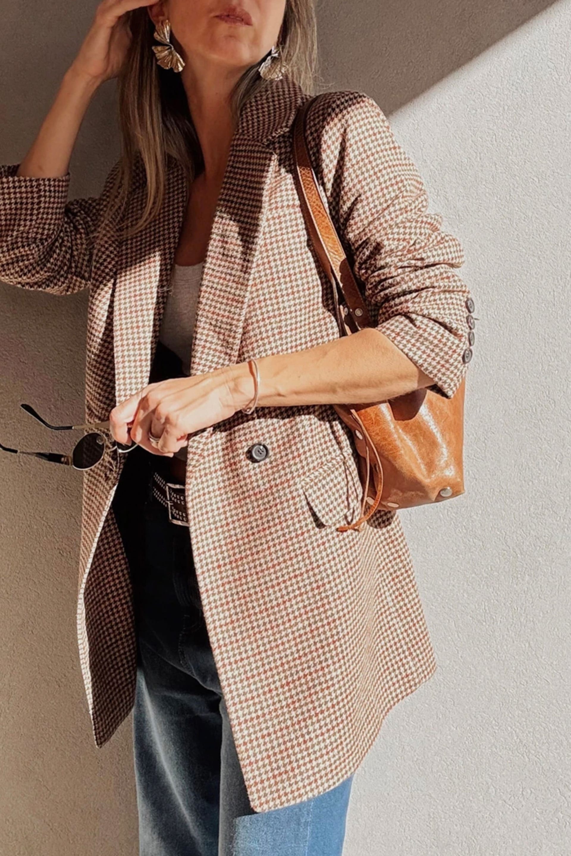 Everyday The Label Everyday The Label Women's Elegant Houndstooth Patterned Classic Blazer For Sophisticated Style in Brown - 4