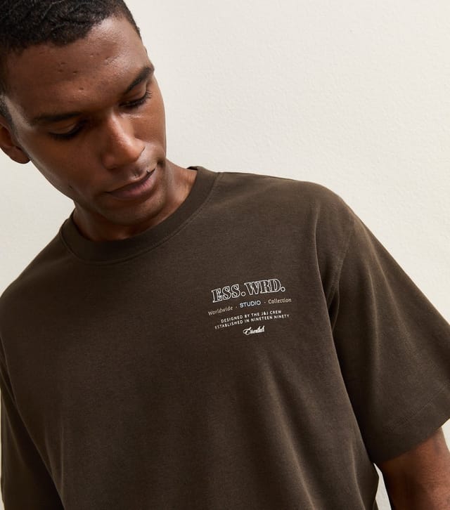 jack & jones Men's Dark Brown Ess Wrd Print T-Shirt Jack & Jones New Look - 2