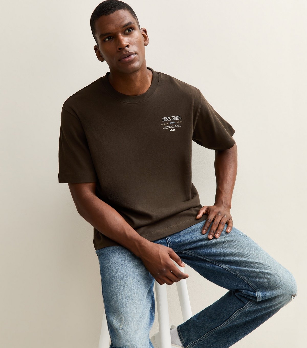 jack & jones Men's Dark Brown Ess Wrd Print T-Shirt Jack & Jones New Look - 3