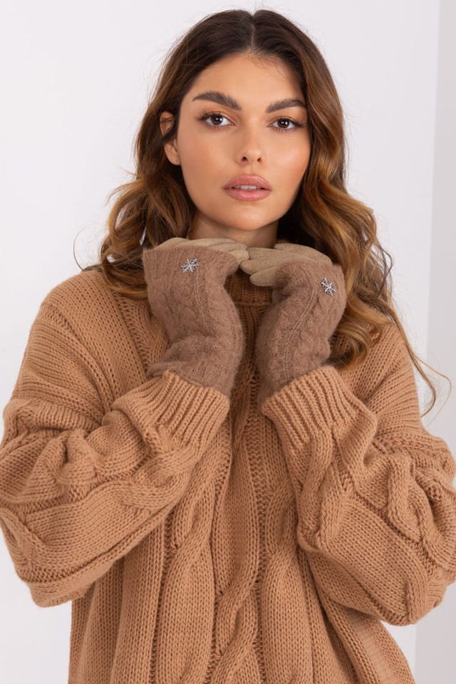 Love Lace Love Lace Women's Smooth Touchscreen Insulated Knit Gloves with Flower Stitch Detail in Beige - 2