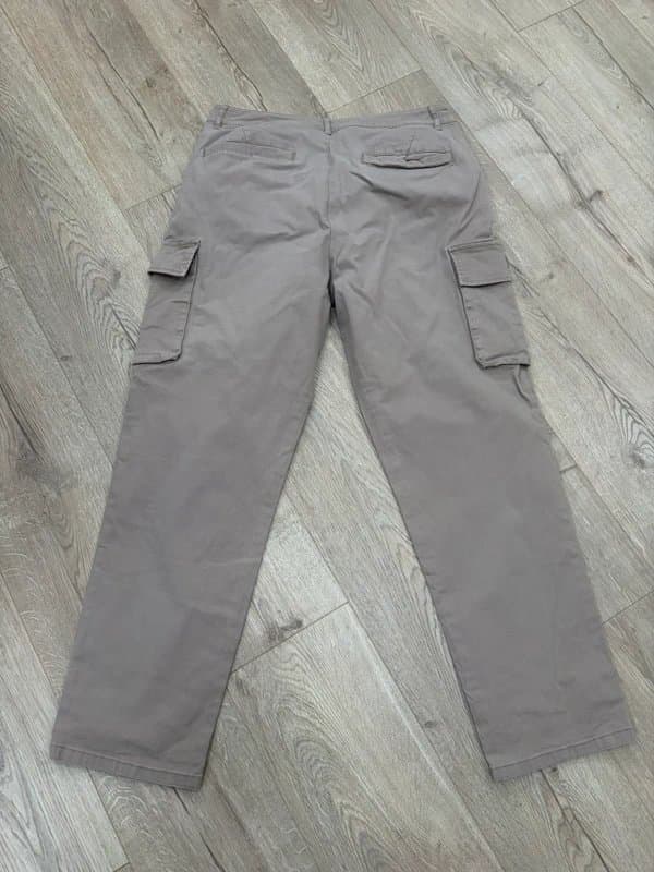 ASOS ASOS cargo pants W32” L32”