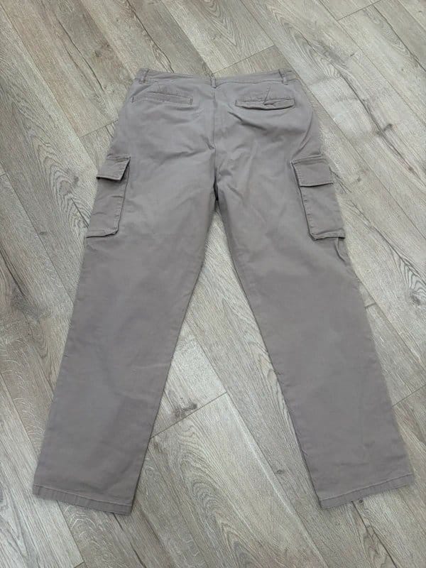ASOS Men's Stone Cargo Pants W32” L32”
