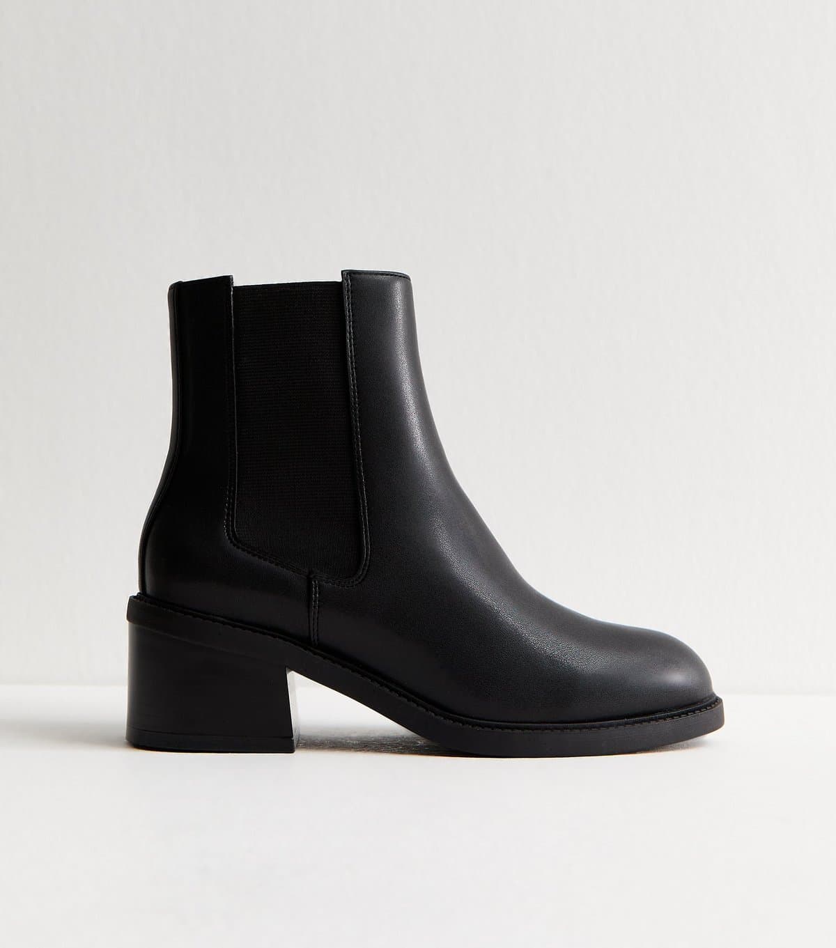 New Look Women's Wide Fit Black Faux Leather Chelsea Heeled Ankle Boots Vegan New Look