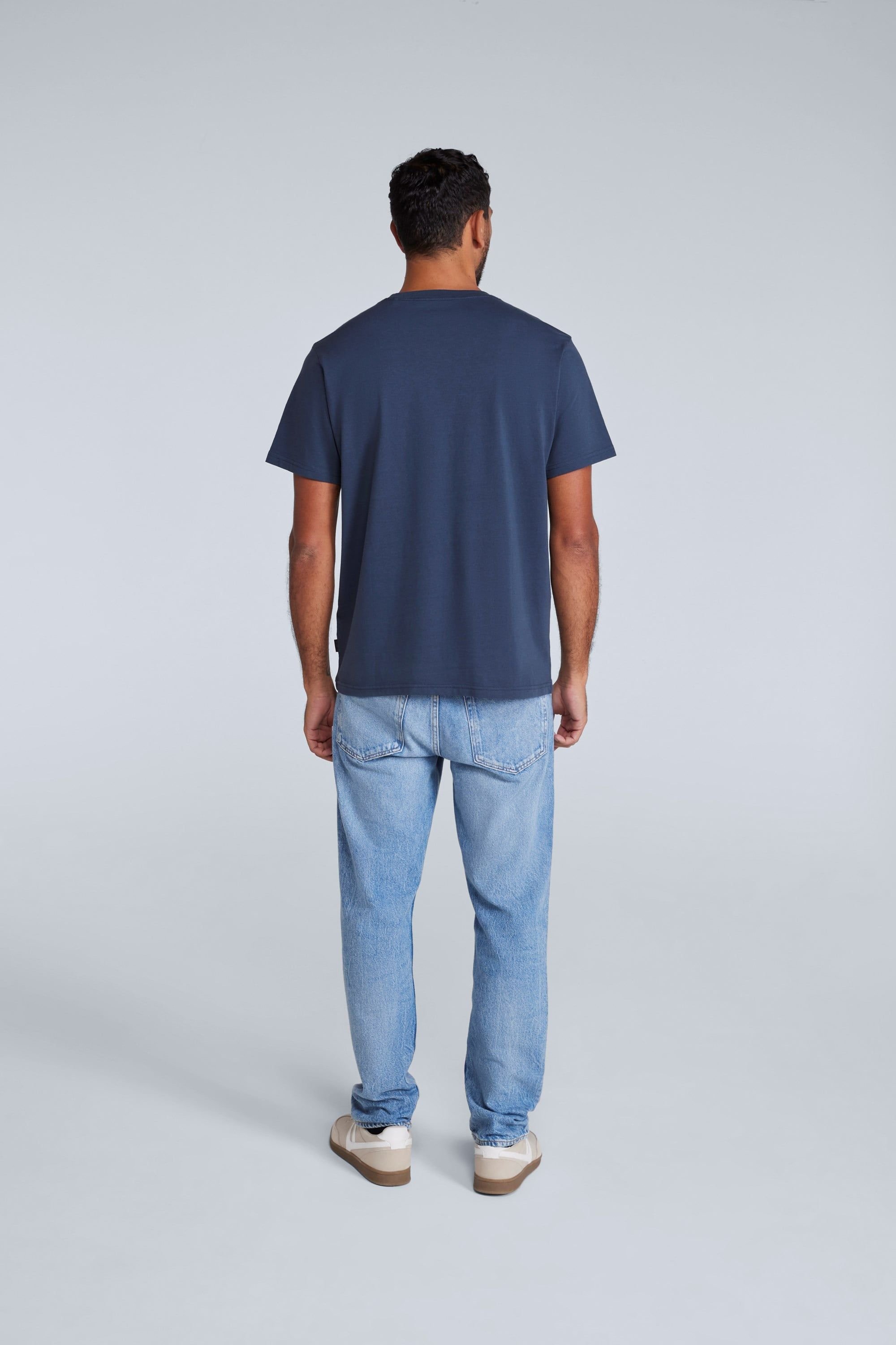 Animal Animal Men's 'Icon' Logo Print Lightweight Cotton Relaxed Fit Casual T-Shirt in Navy - 4