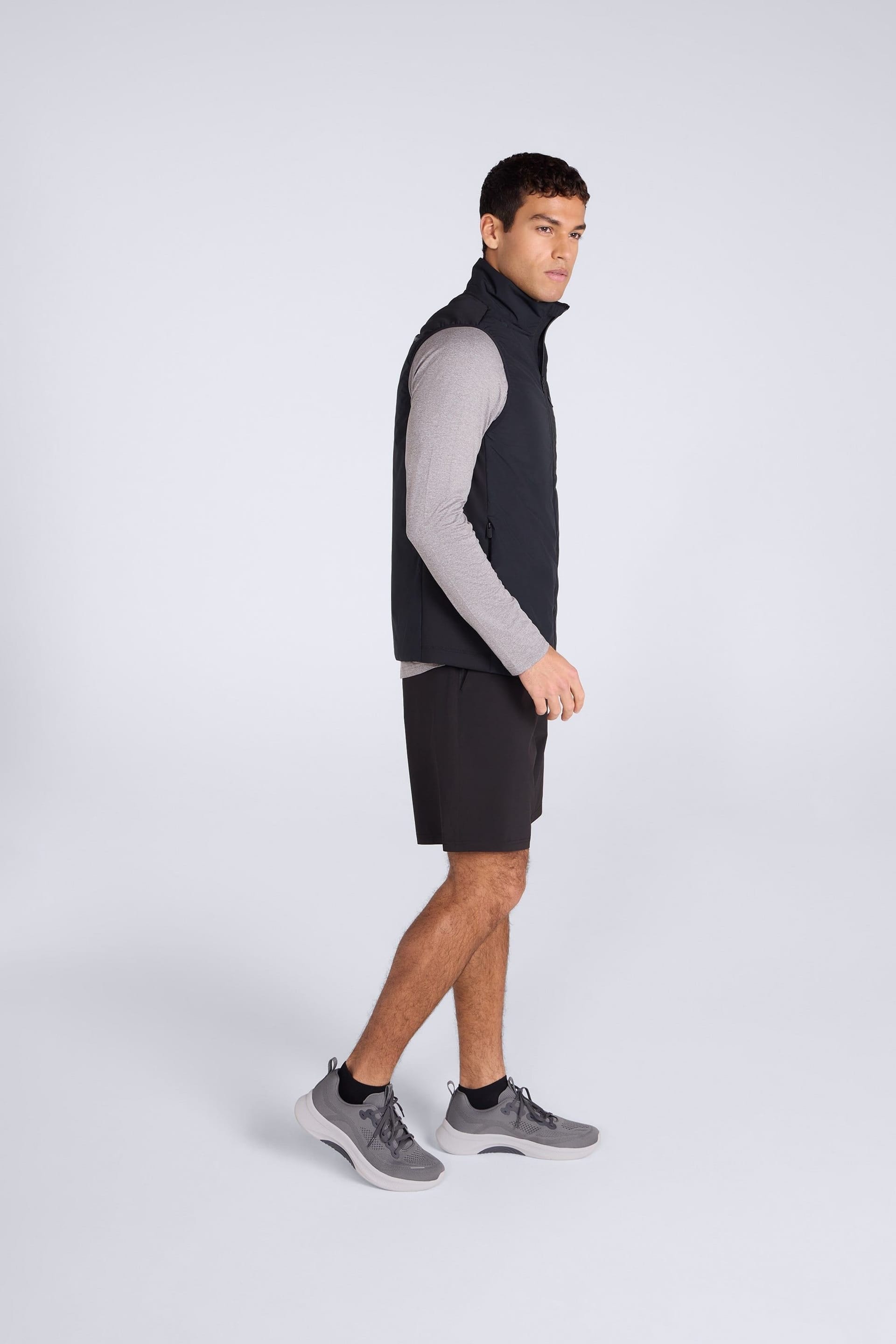 Animal Animal Men's 'Archie' Casual Lightweight Sleeveless Active Full Zip Outdoor Gilet in Black - 4