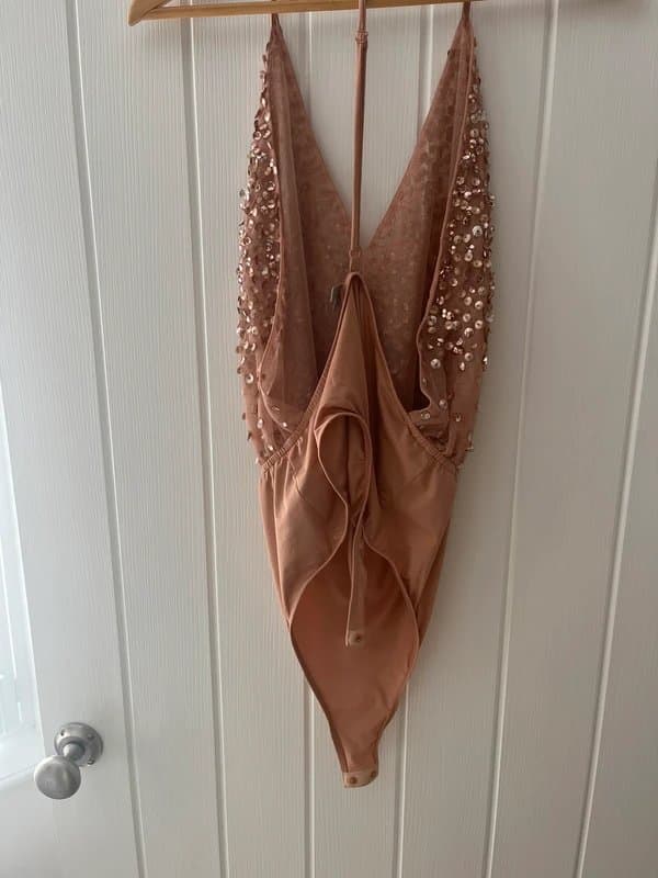 ASOS ASOS embellished body