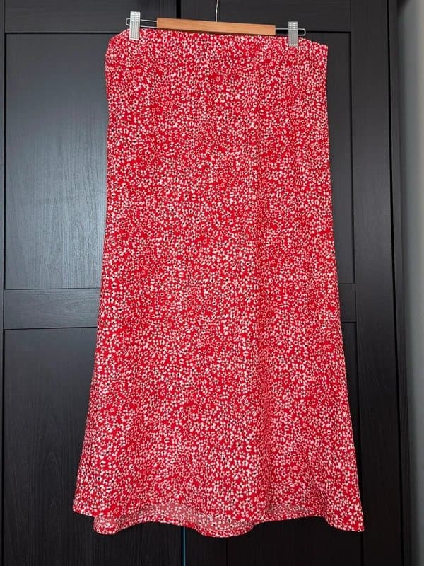 New Look New Look Petite Red Floral Midi Skirt