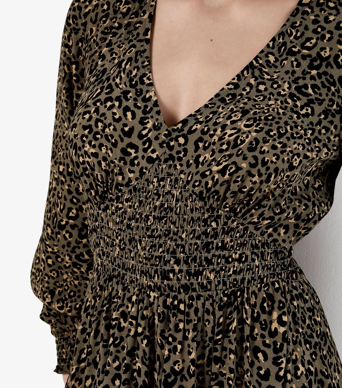 Apricot Women's Khaki Leopard Smock Hanky Hem Dress Apricot New Look - 4