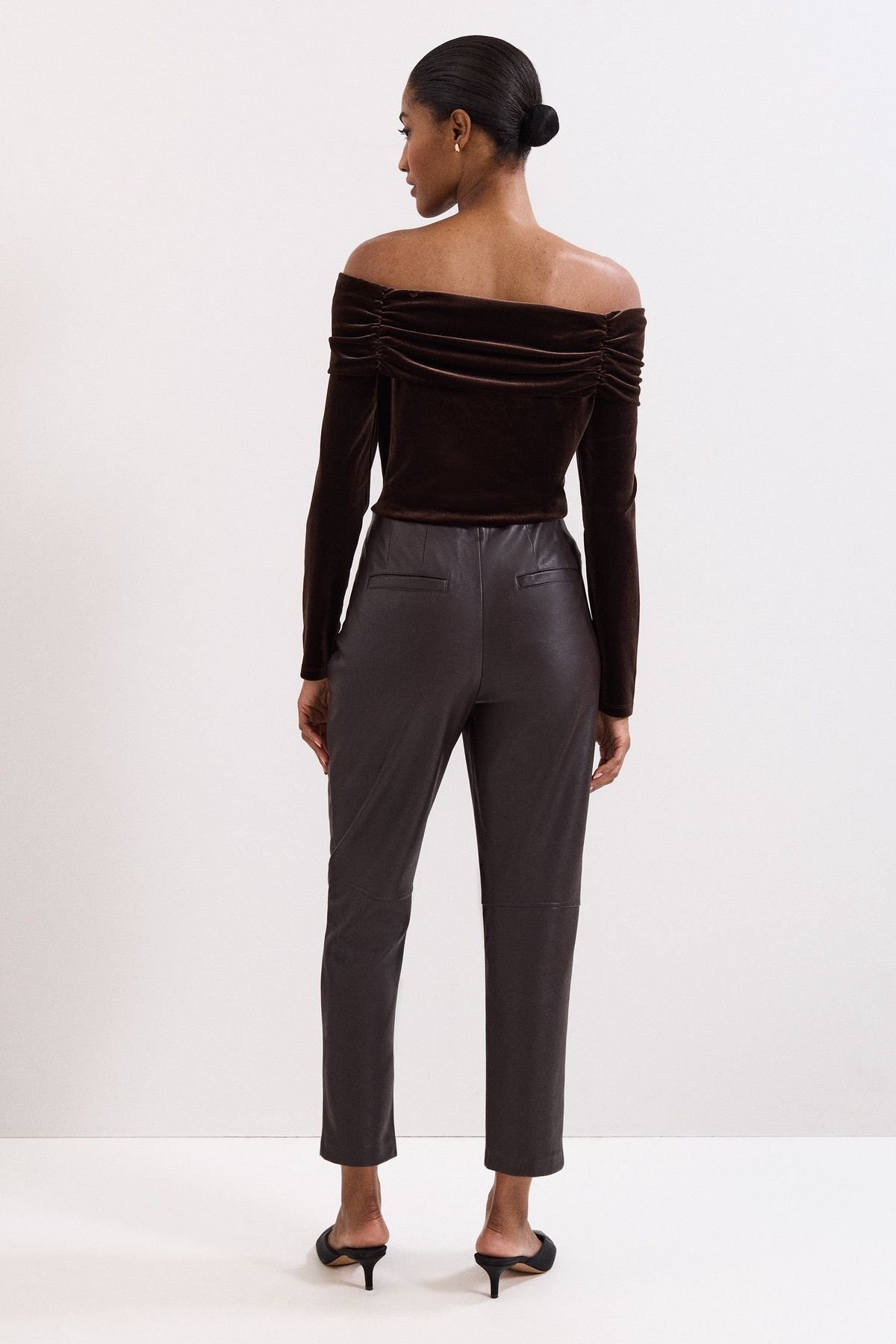 Phase Eight Phase Eight Women's Mya PU Crop Trouser in Dark Brown - 4