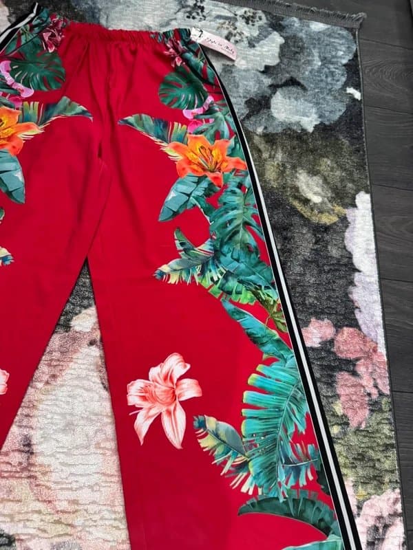 Style in italy Style in Italy Tropical Red & Striped Wide Leg Satin feel Summer Trousers