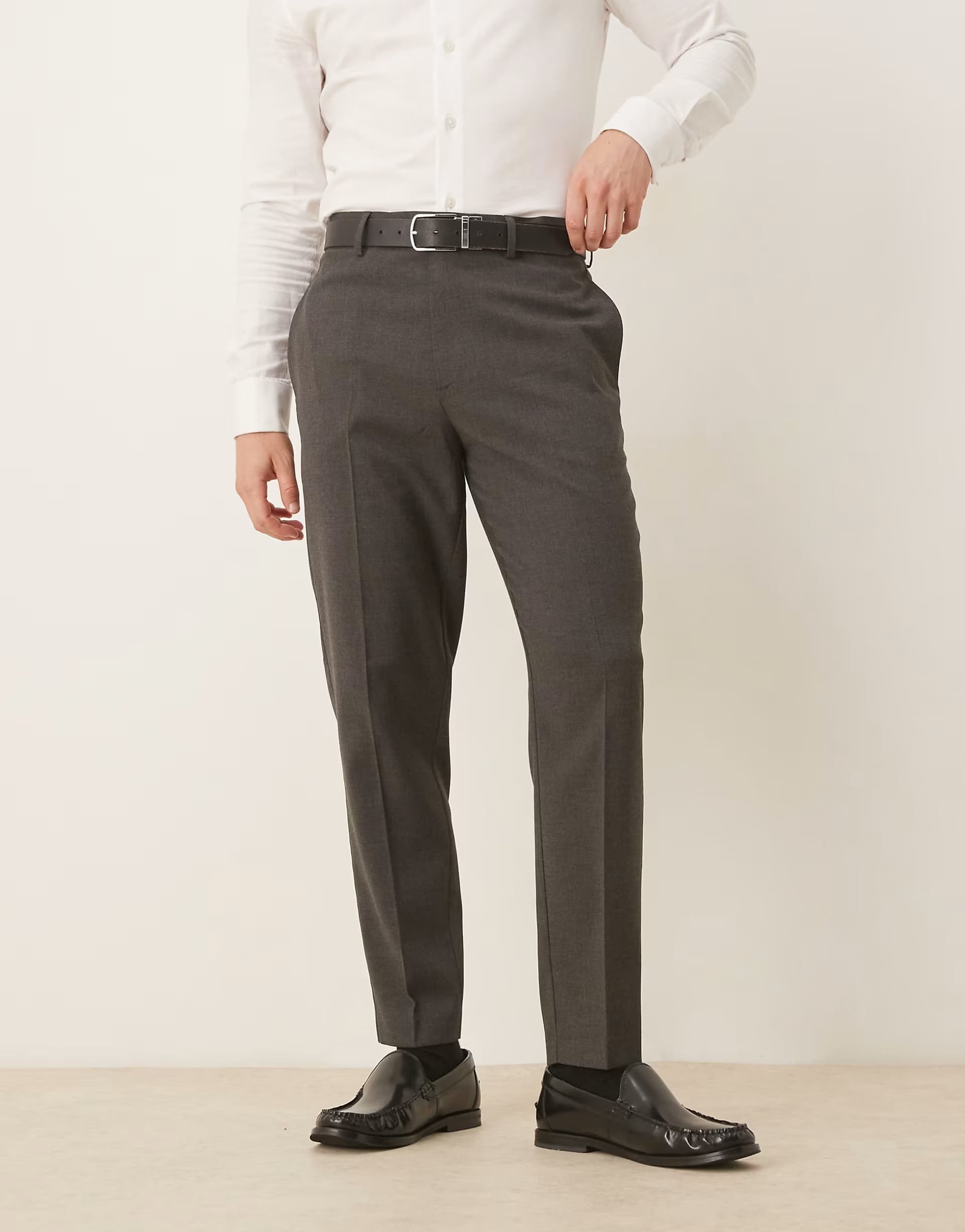 ASOS ASOS DESIGN smart tapered trousers in charcoal