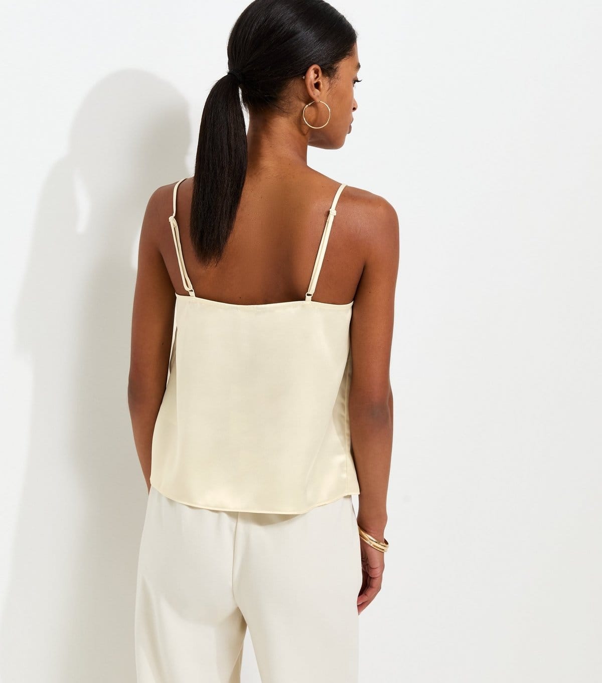 New Look Women's Cream Satin V-Neck Cami Top New Look - 4