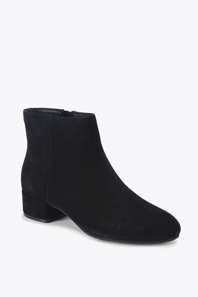 KG Kurt Geiger KG Kurt Geiger Women's 'Tabina' Suede Boots in Black - 2