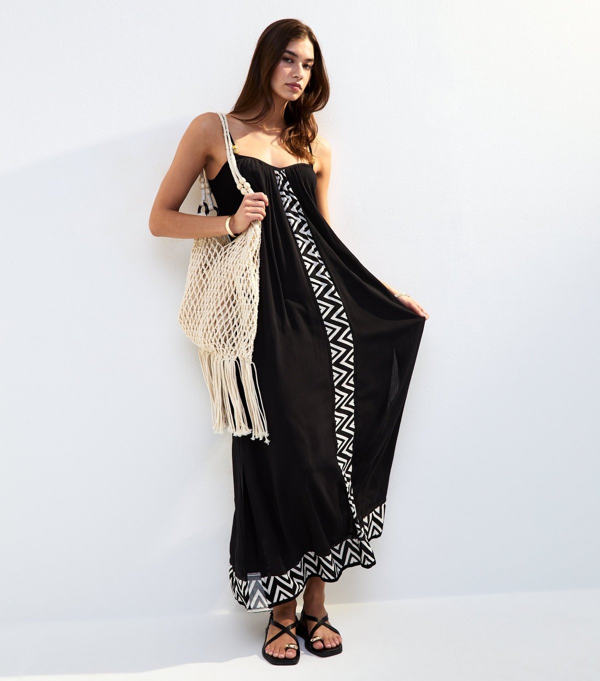 New Look Women's Black Textured Graphic Trim Cover Up Maxi Dress New Look - 2