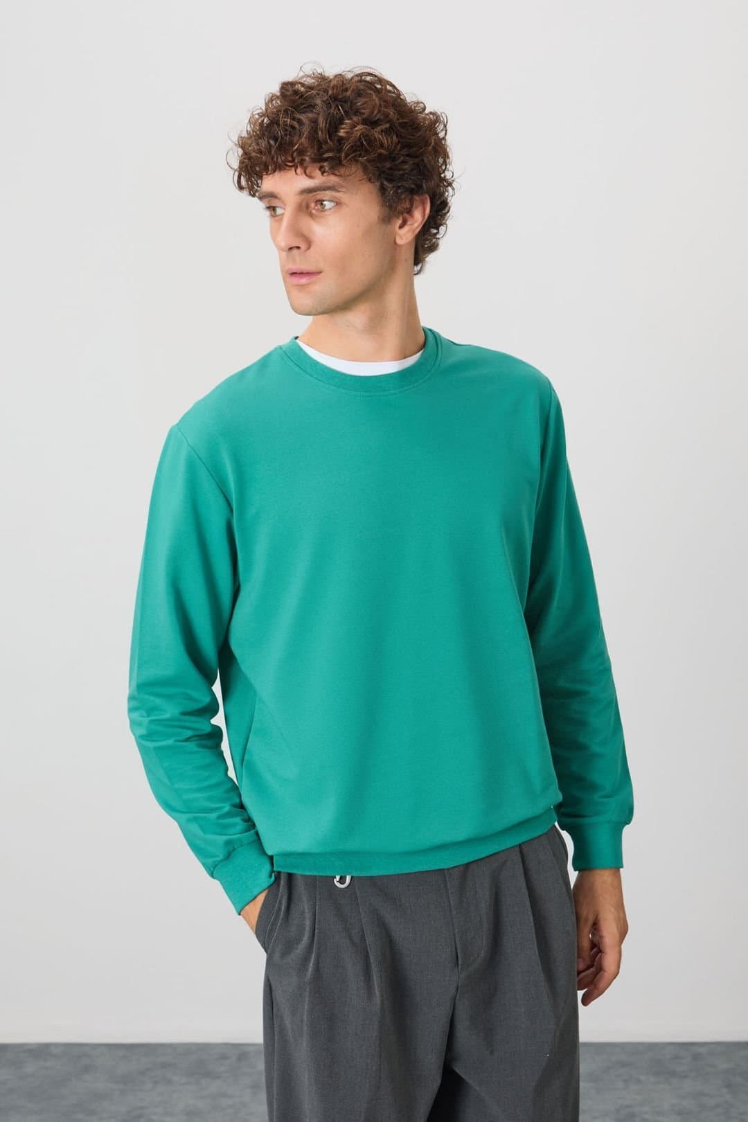 Tommy Life Tommy Life Men's Plain Crew Neck Sweatshirt in Emerald