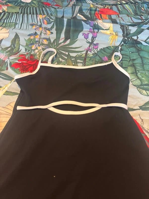 Wild Fable Soft black dress with cutout extra small