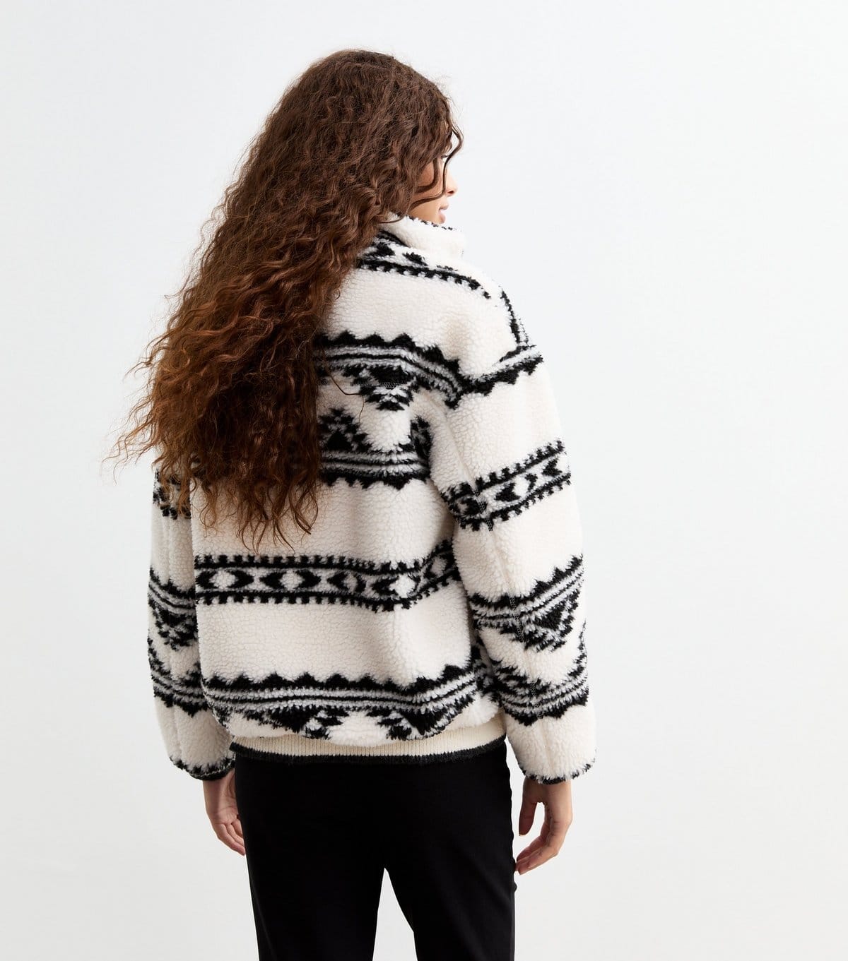 New Look Women's Off White Abstract Print Fleece Jacket New Look - 4