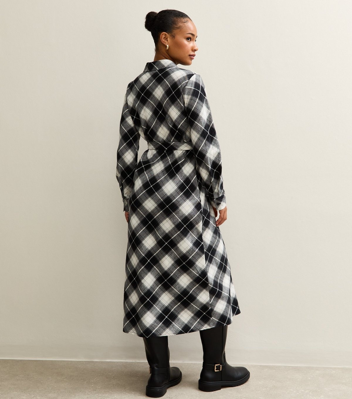 New Look Women's Petite Black Checked Button Up Belted Midi Shirt Dress New Look - 4