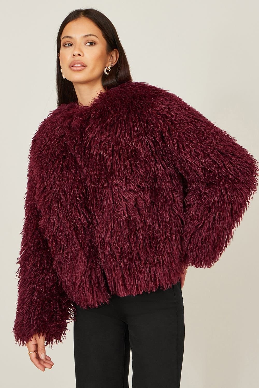Yumi Yumi Women's Burgundy Luxe Fluffy Faux Fur Coat