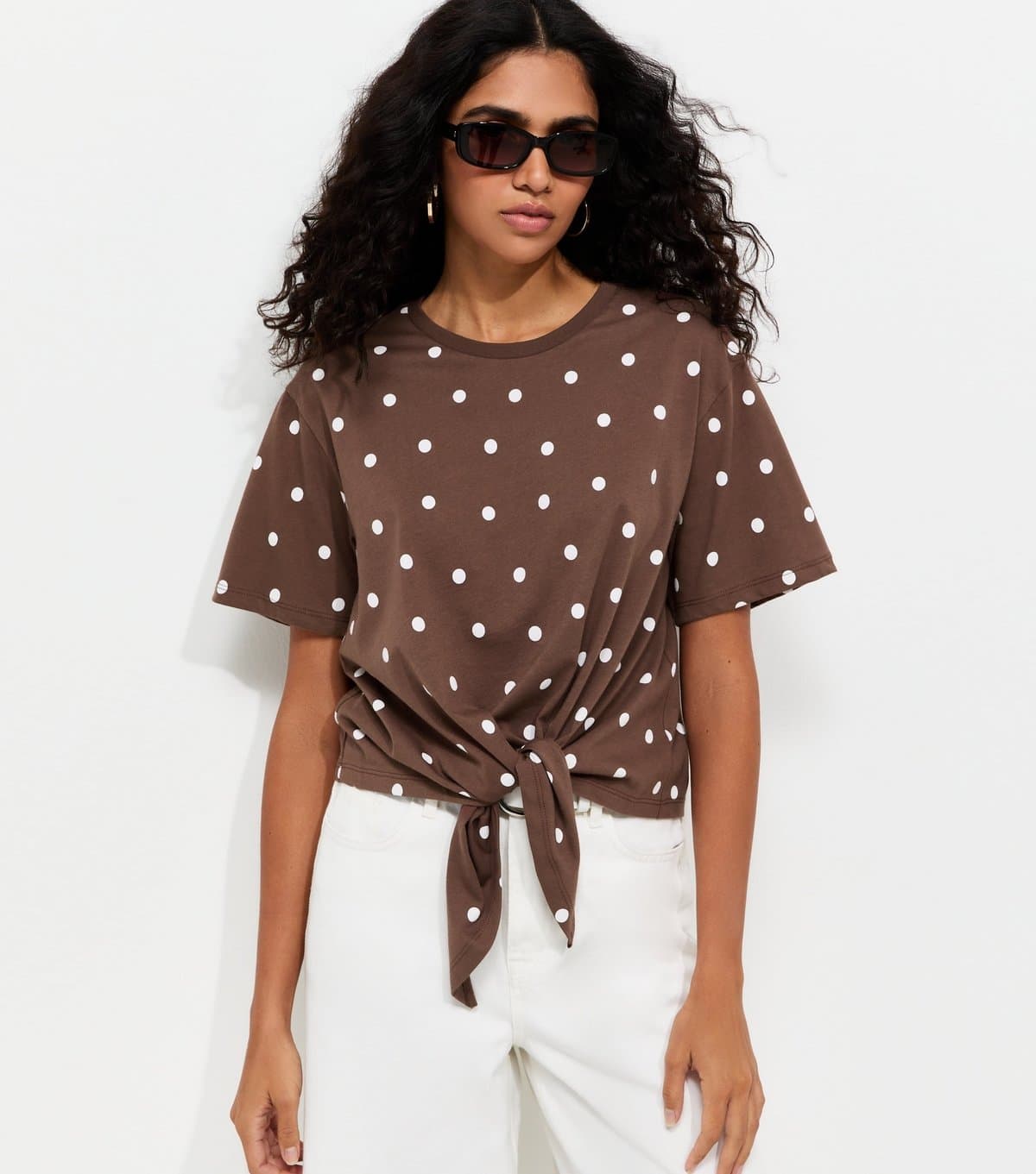 New Look Women's Brown Cotton Spot Print Tie Front T-Shirt New Look