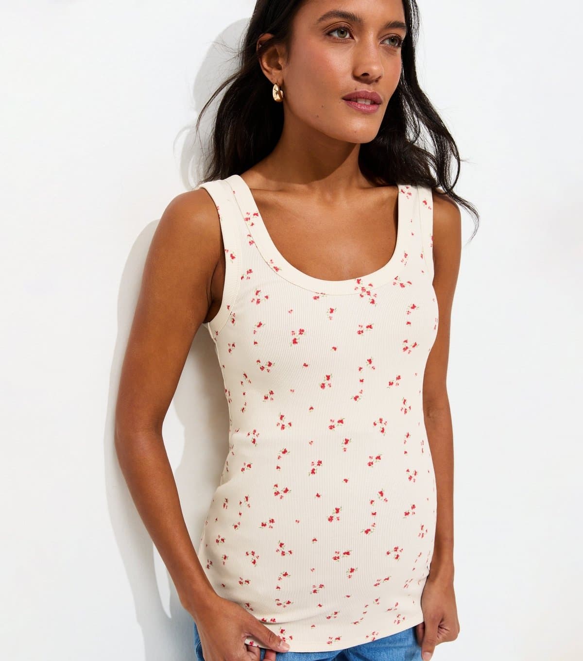 New Look Women's Maternity Cream Mini Floral Wide Trim Scoop Neck Vest Top New Look