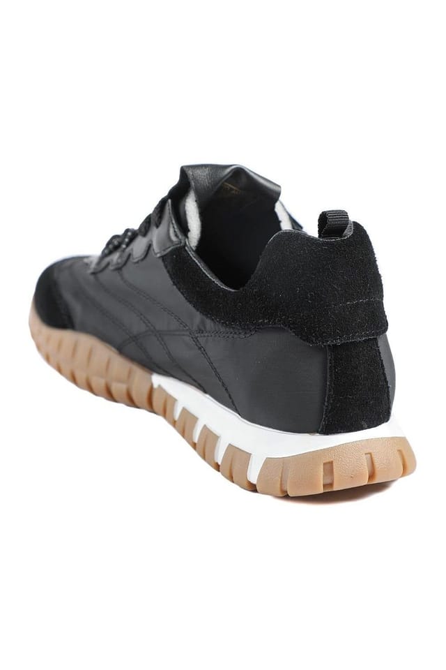 Jones Bootmaker Jones Bootmaker Women's Amaris Leather Trainers in Black - 3