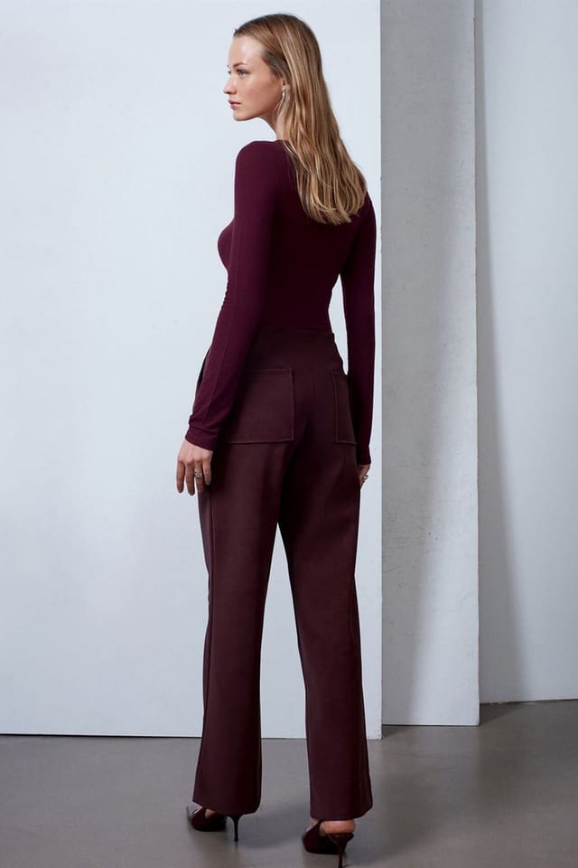 Dilvin Dilvin Women's High-Waist Wide-Leg Faux Leather Trousers in Burgundy - 2