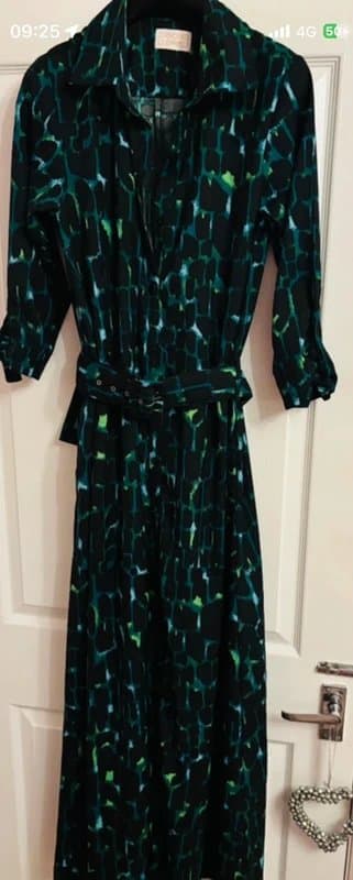 Dancing Leopard Dancing leopard plunge shirt dress pockets wedding party work 12-14 same day post