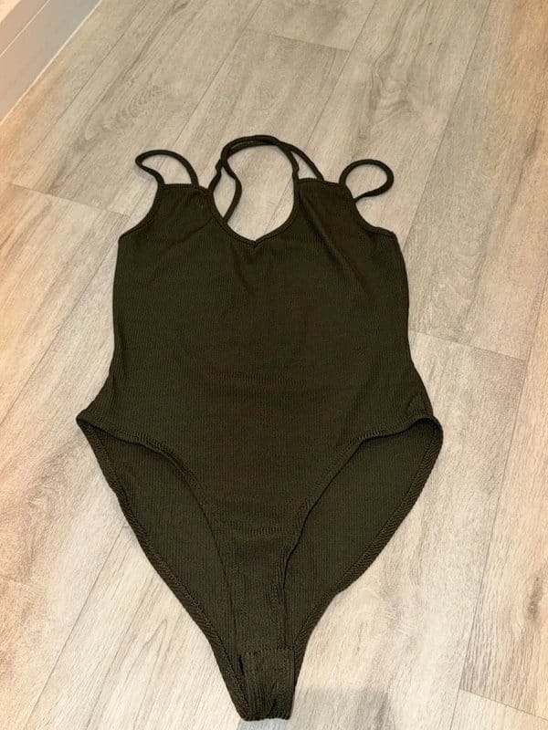 dark green