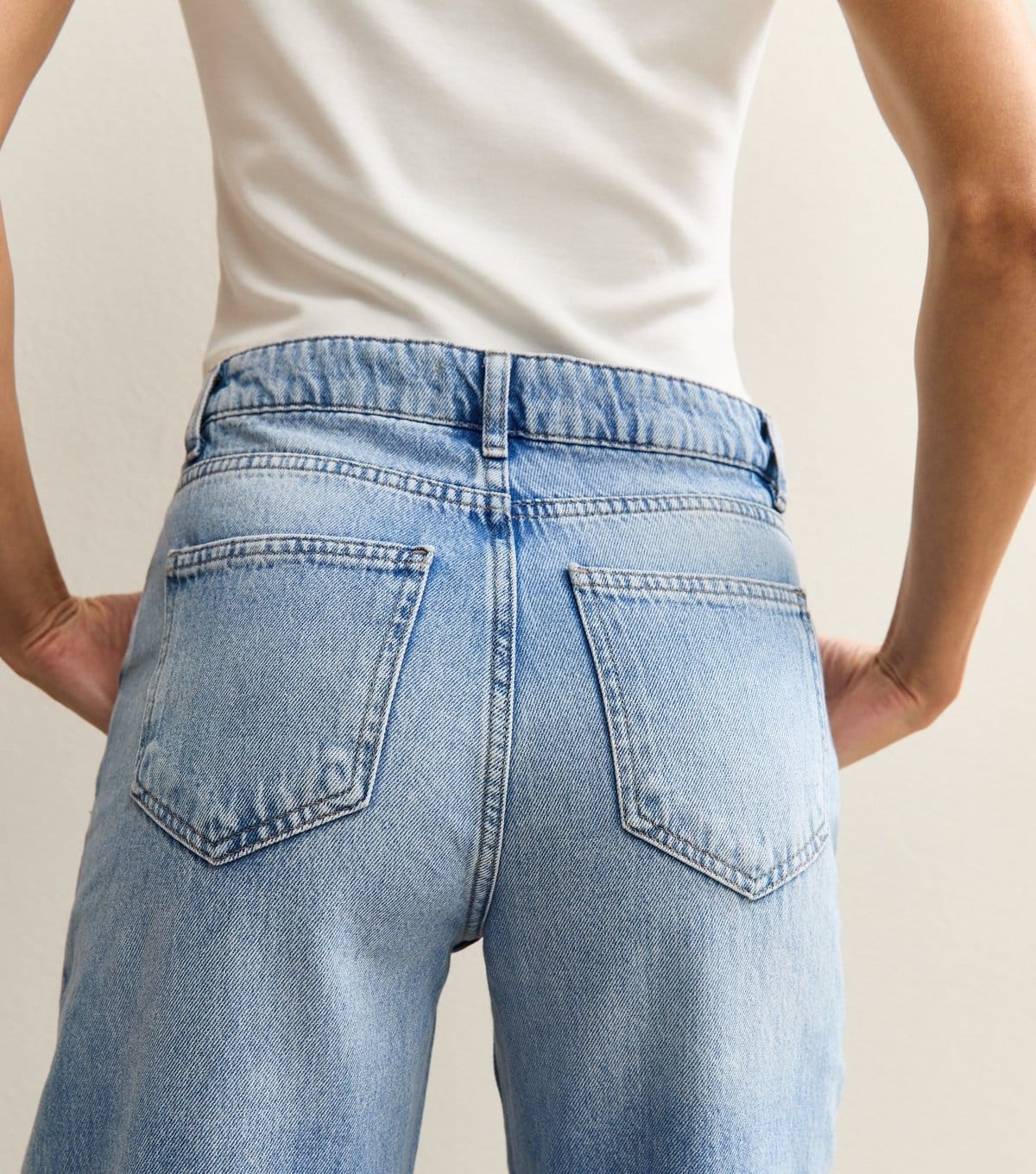 New Look Women's Tall Mid Blue Low Rise Wide Leg Jeans New Look - 4