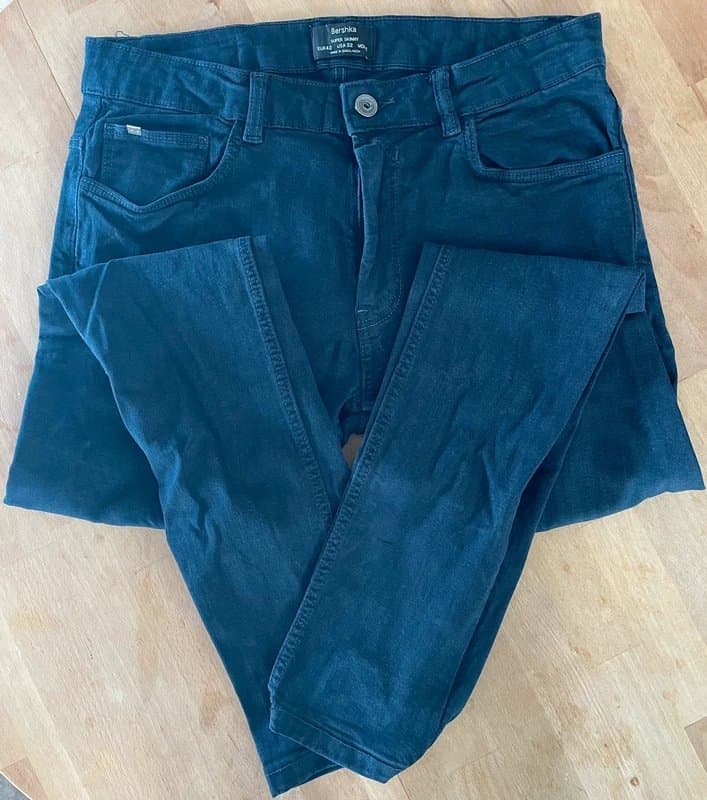 Bershka Men’s navy Bershka jeans. Super skinny. EUR 42.