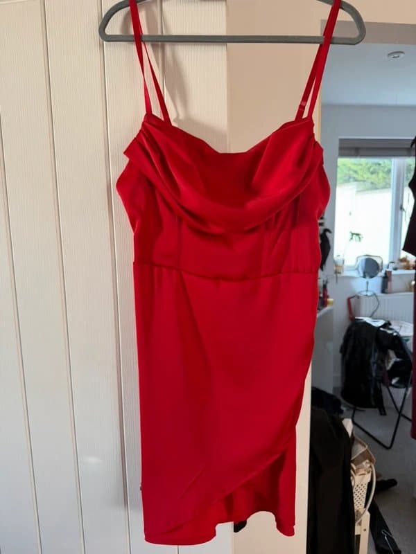 ASOS First Distraction BNWT Silk Red Dress - Showstopper uk 14