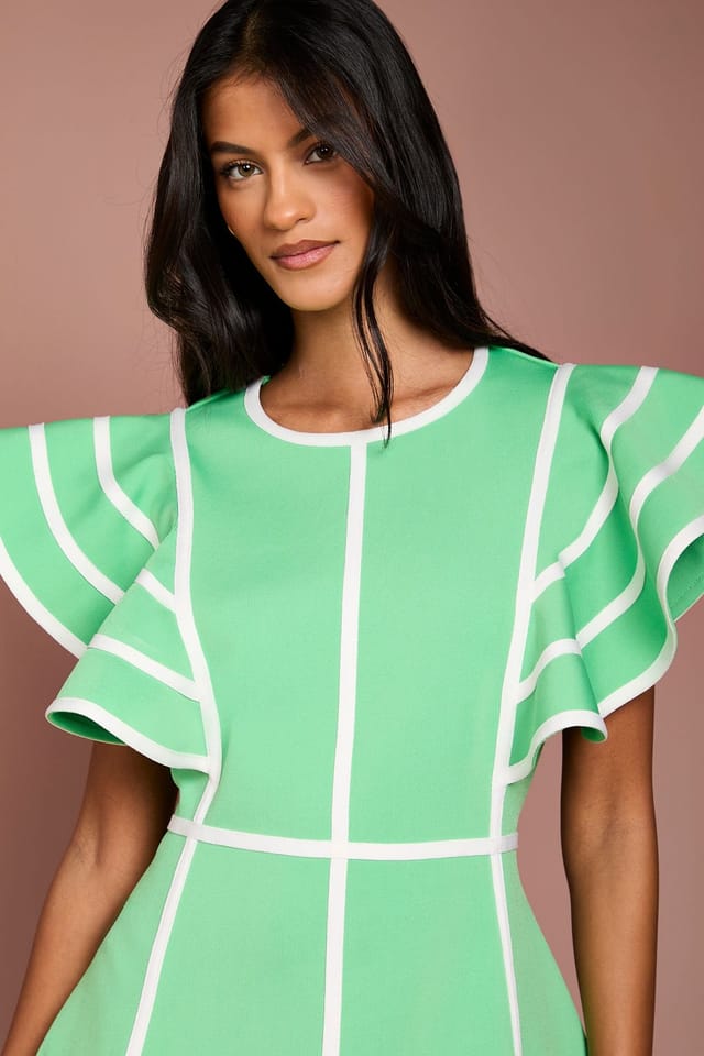 Coast Coast Women's Petite Ruffle Shoulder Piped Bandage Midi Dress in Green - 2