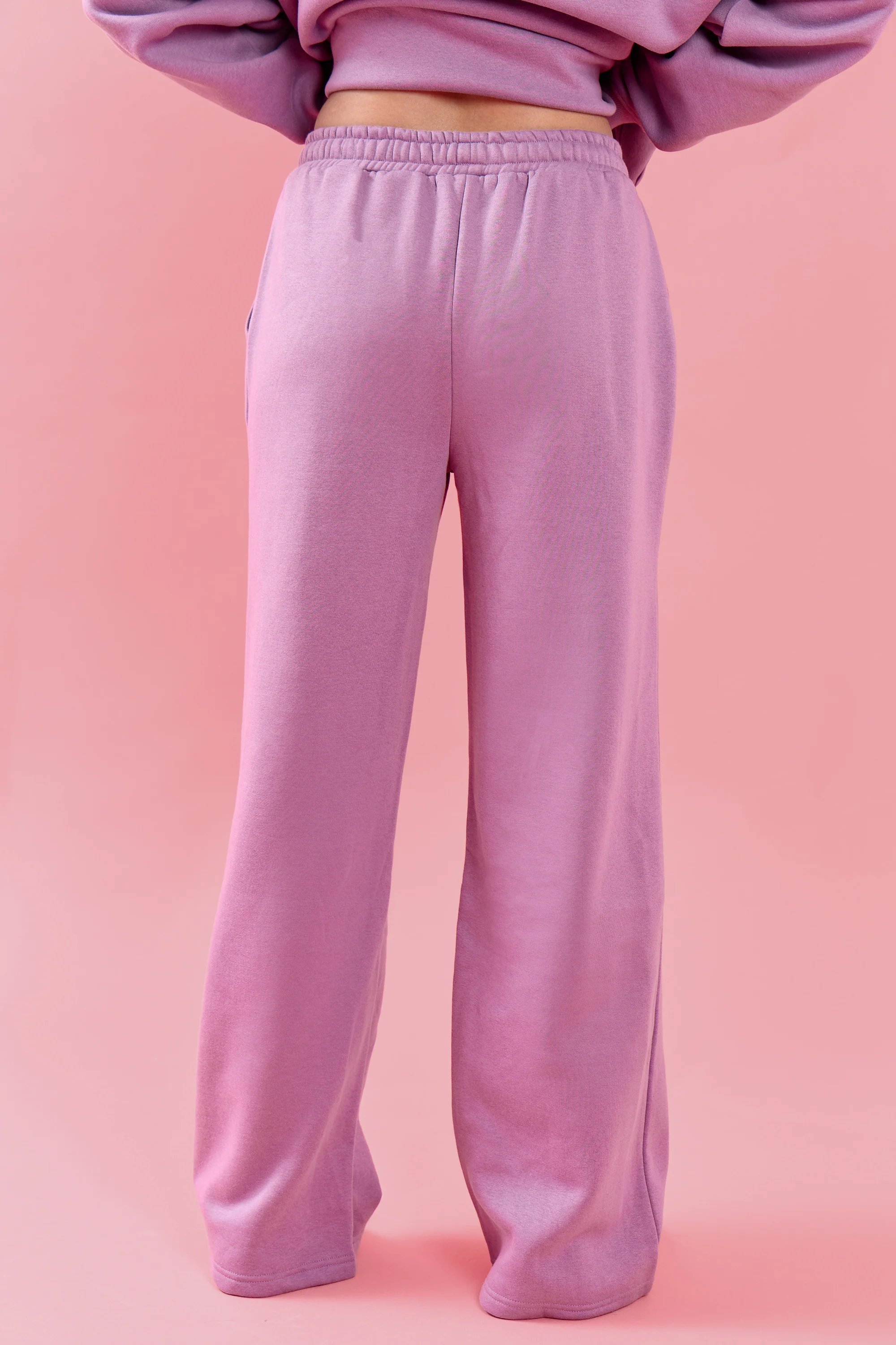 Kaiia Kaiia Oval Embossed Wide Leg Joggers Grape Boba - 4