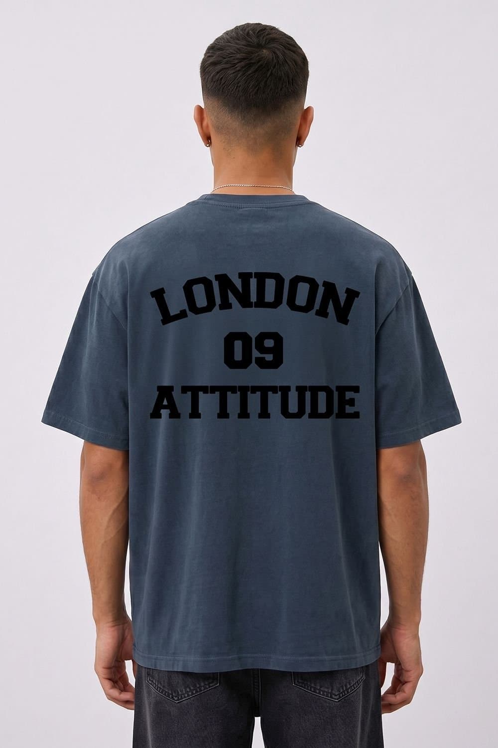 LONDON ATTITUDE LONDON ATTITUDE Men's Oversized Heavyweight T-Shirt with Varsity Back Graphic in Blue
