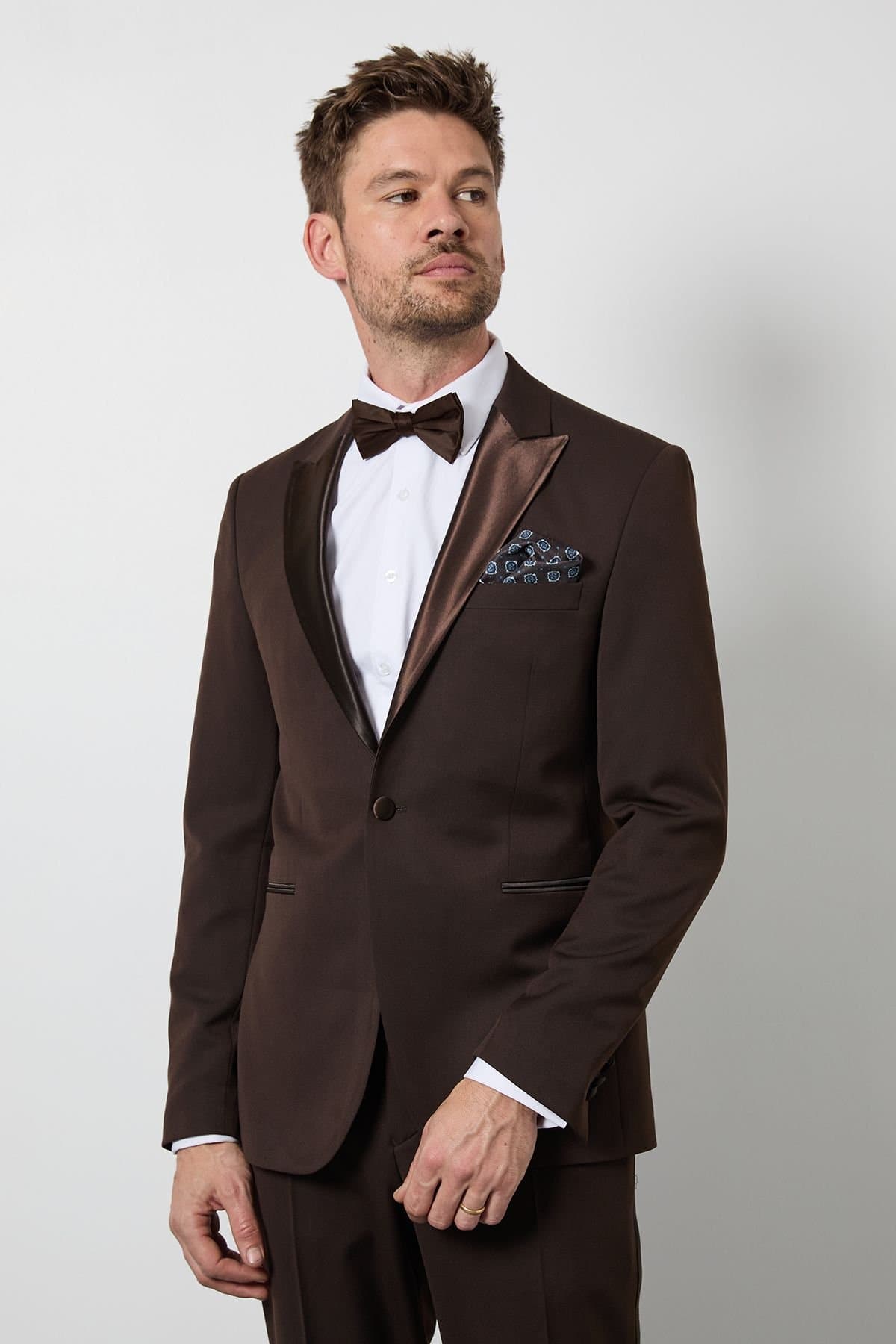 Burton Burton Men's Chocolate Peak Collar Slim Fit Tuxedo Jacket